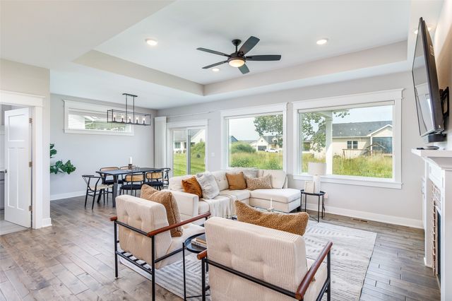 2001 Leopold Drive, Ames, IA 50010