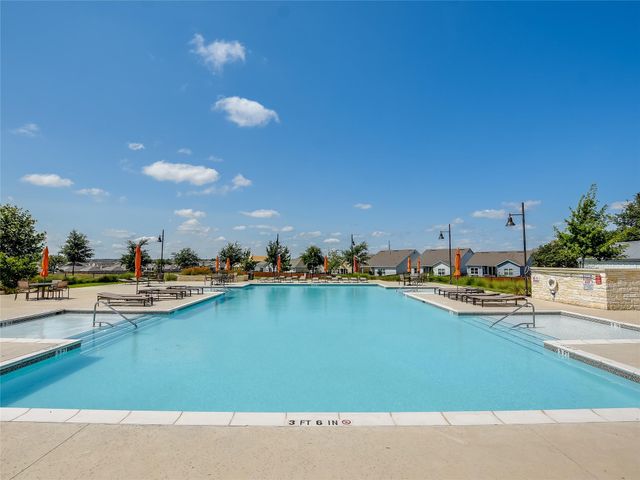 209 Scarlett Thistle DR, Liberty Hill, TX 78642