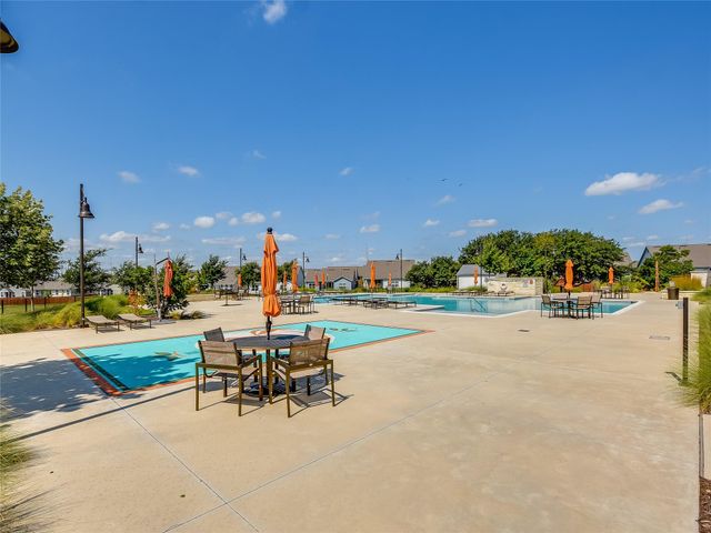 209 Scarlett Thistle DR, Liberty Hill, TX 78642