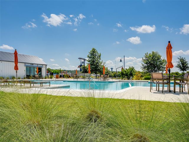 209 Scarlett Thistle DR, Liberty Hill, TX 78642