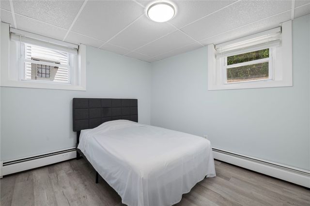 11 North Avenue 7, Providence, RI 02906