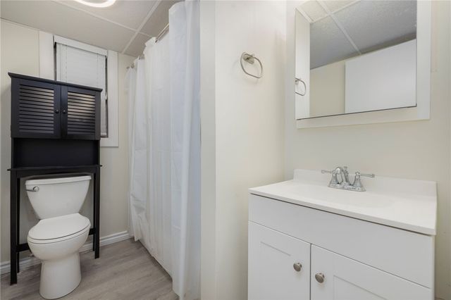 11 North Avenue 7, Providence, RI 02906
