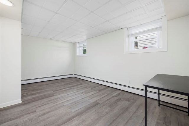 11 North Avenue 7, Providence, RI 02906