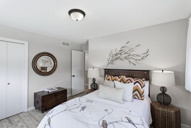 501 N Saint James St, Wichita, KS 67206