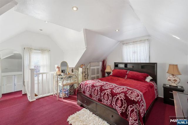 10 Maple Street, Garfield, NJ 07026