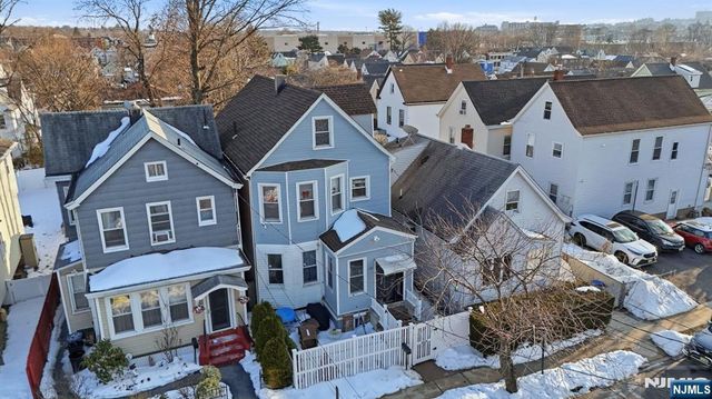 10 Maple Street, Garfield, NJ 07026