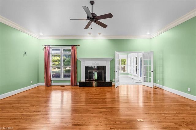 19 Creswell Court, Greensboro, NC 27407