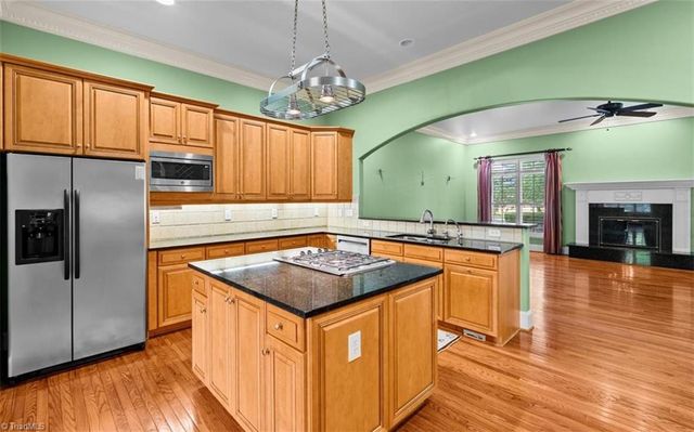19 Creswell Court, Greensboro, NC 27407