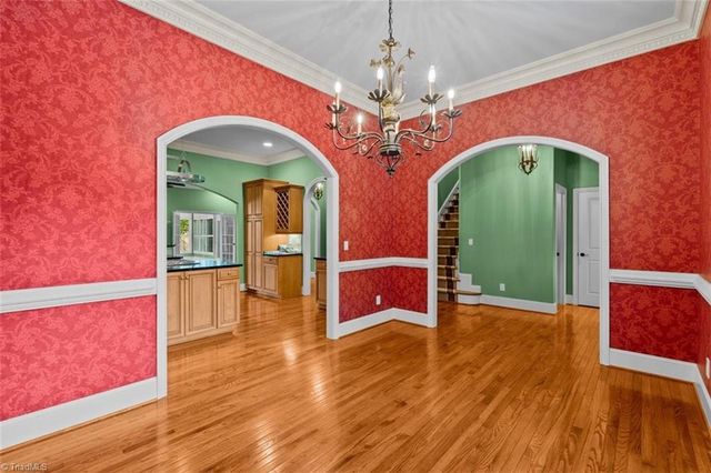 19 Creswell Court, Greensboro, NC 27407