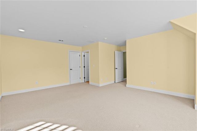 19 Creswell Court, Greensboro, NC 27407