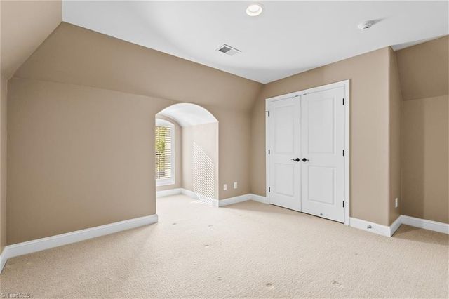 19 Creswell Court, Greensboro, NC 27407