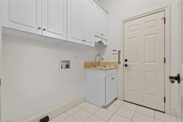 19 Creswell Court, Greensboro, NC 27407