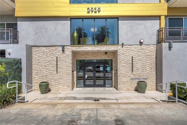 2939 Leeward 403, Los Angeles, CA 90005