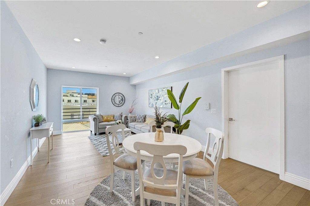 2939 Leeward 403, Los Angeles, CA 90005