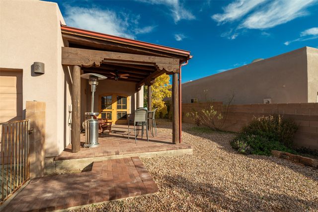 17 Panther Peak, Santa Fe, NM 87508