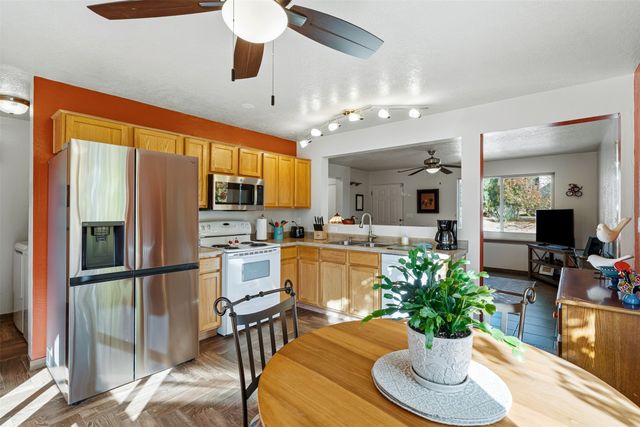 17 Panther Peak, Santa Fe, NM 87508