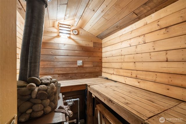 2526 Birch Bay Lynden Road, Custer, WA 98240