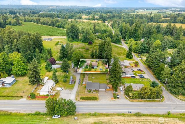 2526 Birch Bay Lynden Road, Custer, WA 98240