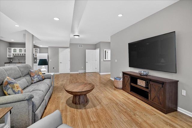 605 Samuel Drive, Madison, WI 53717