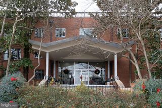 5301 WESTBARD CIR #231, Bethesda, MD 20816