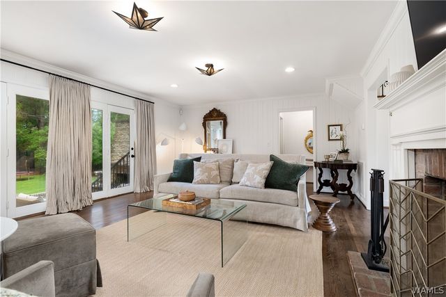 1208 Pinemont N, Tuscaloosa, AL 35406