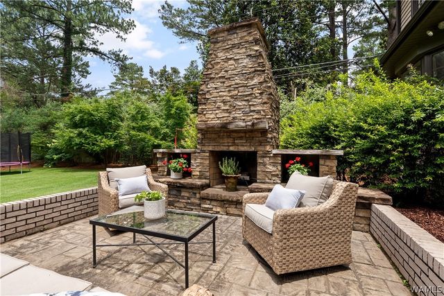 1208 Pinemont N, Tuscaloosa, AL 35406