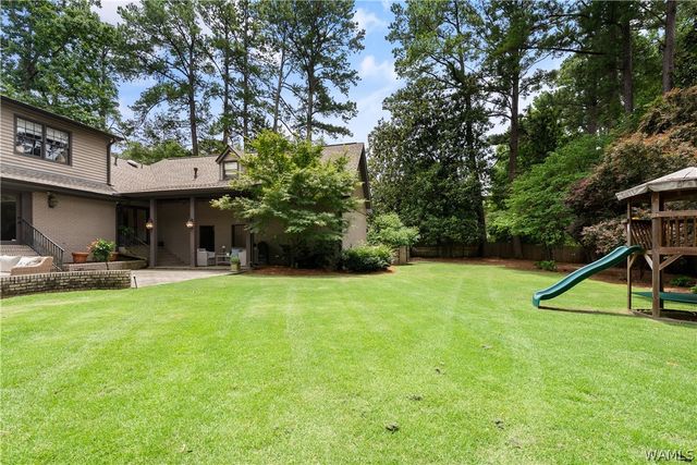 1208 Pinemont N, Tuscaloosa, AL 35406