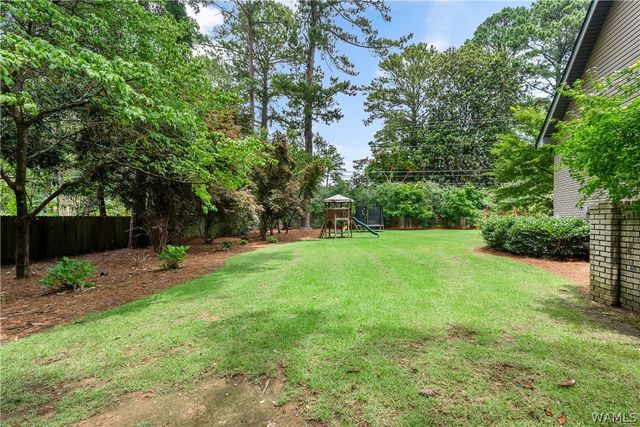 1208 Pinemont N, Tuscaloosa, AL 35406