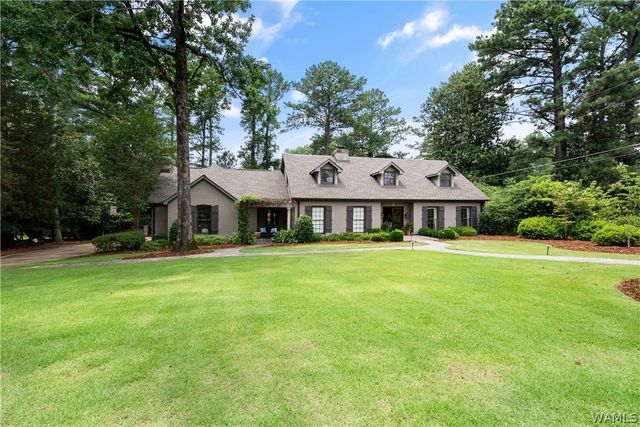 1208 Pinemont N, Tuscaloosa, AL 35406