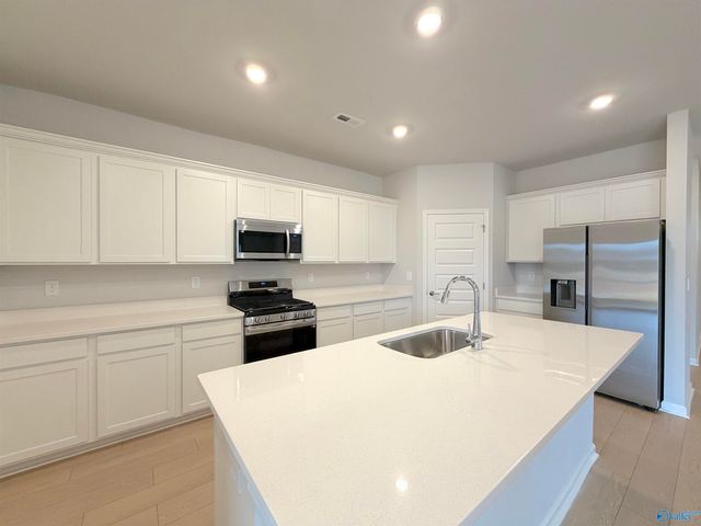 203 Stockyard Circle, Madison, AL 35757