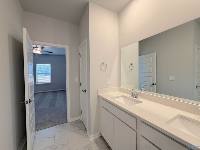 203 Stockyard Circle, Madison, AL 35757