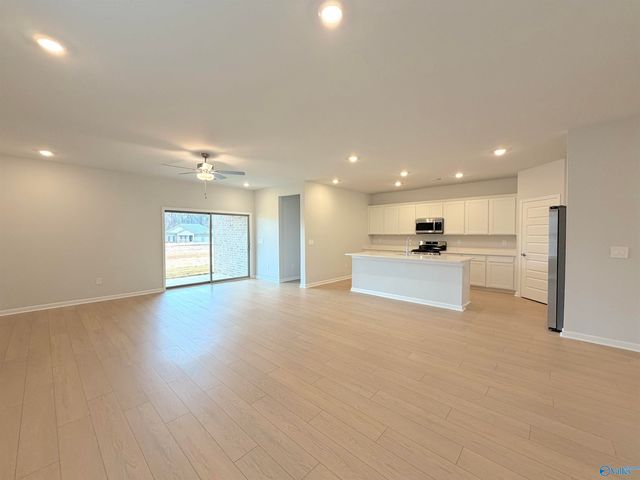 203 Stockyard Circle, Madison, AL 35757