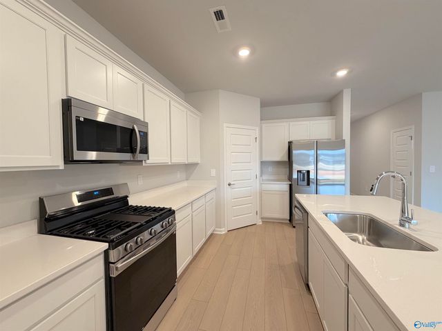 203 Stockyard Circle, Madison, AL 35757