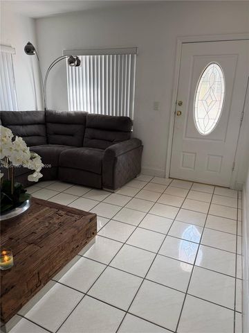20 SW 48th Ave, Miami, FL 33134