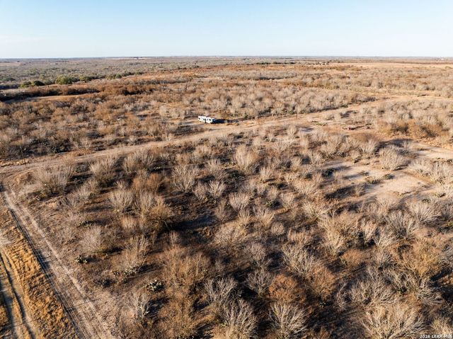 2217 CR 414, Mccoy, TX 78113