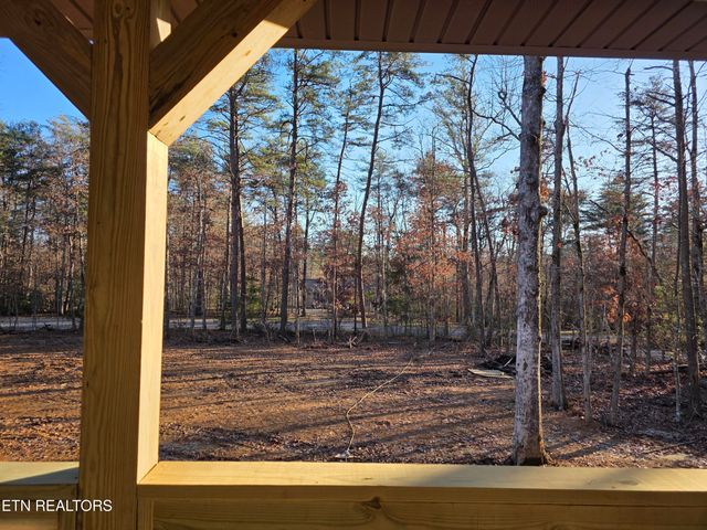 294 Lake Shore Drive, Monterey, TN 38574