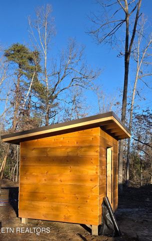 294 Lake Shore Drive, Monterey, TN 38574