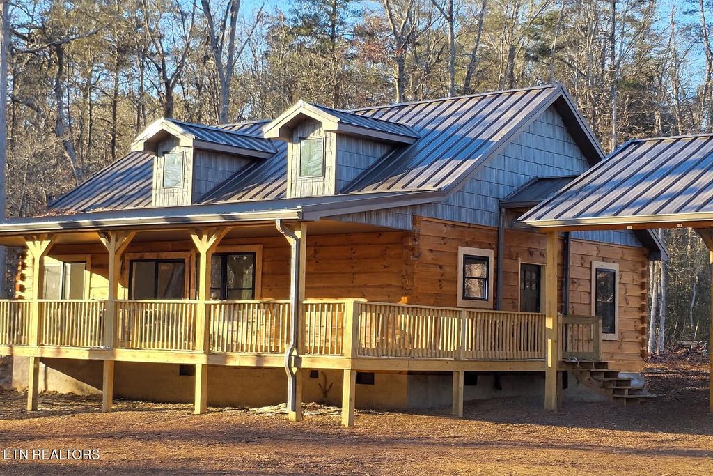 294 Lake Shore Drive, Monterey, TN 38574