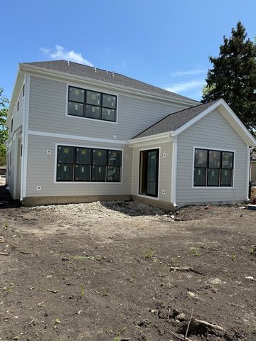 456 Elm Street, Elmhurst, IL 60126