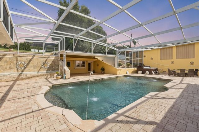 12128 LAKESHORE DRIVE, Clermont, FL 34711