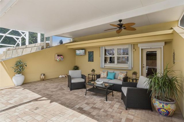 12128 LAKESHORE DRIVE, Clermont, FL 34711