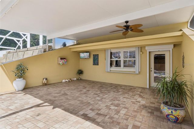 12128 LAKESHORE DRIVE, Clermont, FL 34711