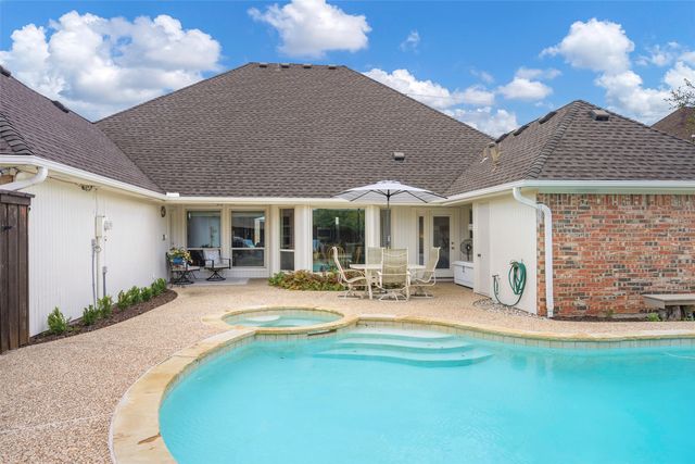 4349 Los Robles Drive, Plano, TX 75074