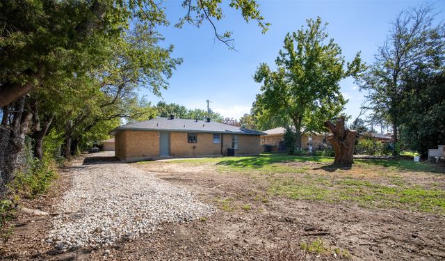 600 Mary Street, Aubrey, TX 76227
