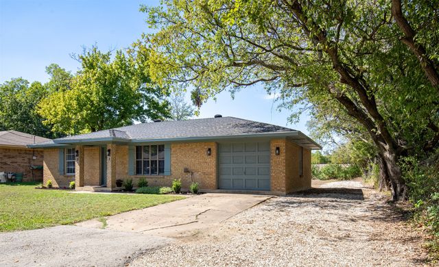 600 Mary Street, Aubrey, TX 76227