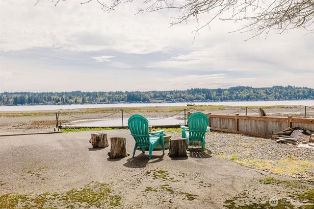 60 NE Kappert Cove Road, Belfair, WA 98528