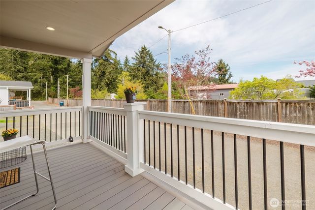 60 NE Kappert Cove Road, Belfair, WA 98528
