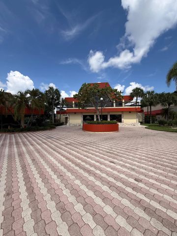 3210 Holiday Springs Boulevard 2-103, Margate, FL 33063