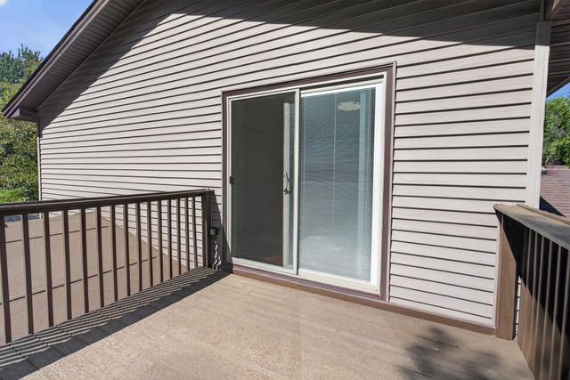 2133 76th Court N, Brooklyn Park, MN 55444