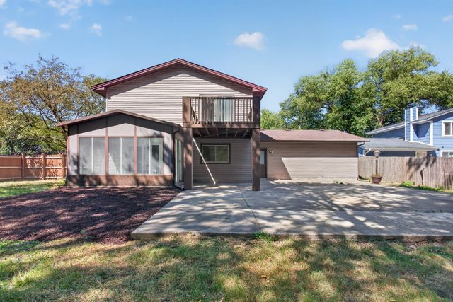 2133 76th Court N, Brooklyn Park, MN 55444